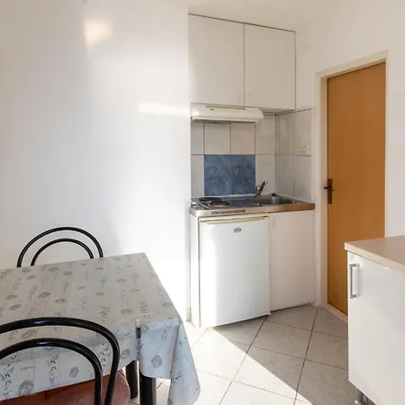 Cozy In With Wifi Apartament *